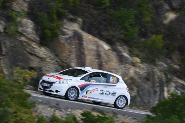 Peugeot 208 R2　win a victory