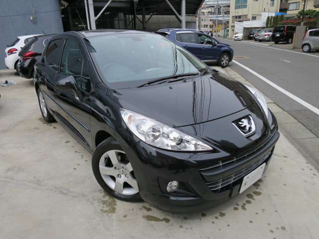 特選中古車情報「207Cielo」