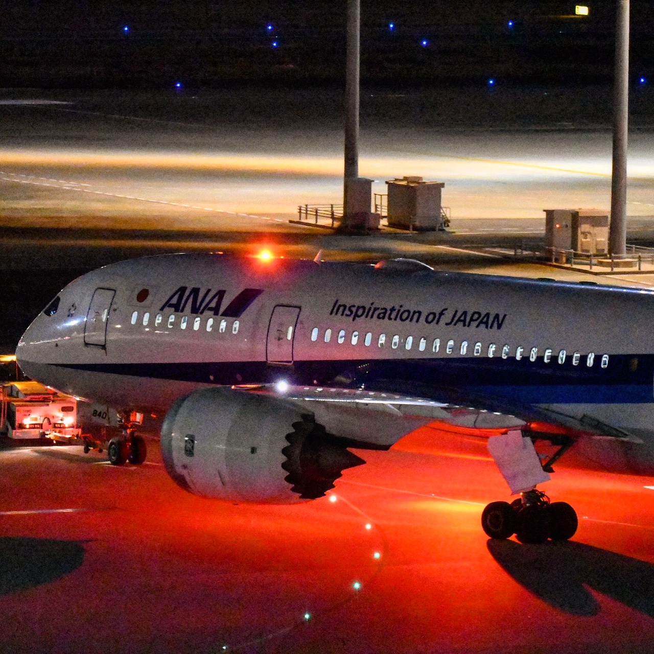 夜の羽田空港