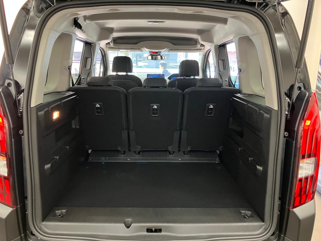 今PEUGEOT RIFTERが熱い！