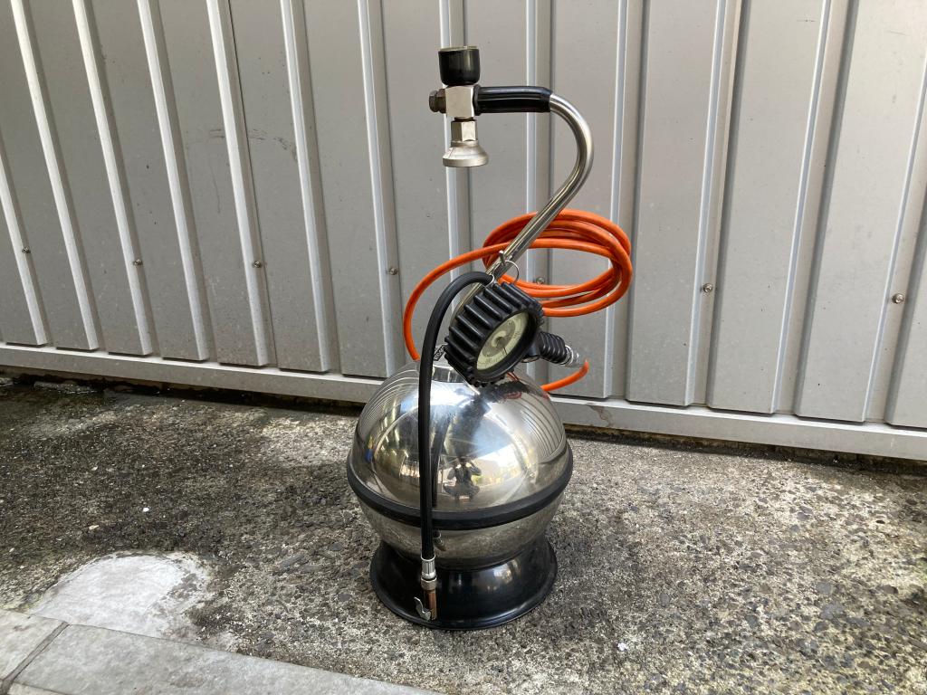 タイヤ空気圧チェック☝