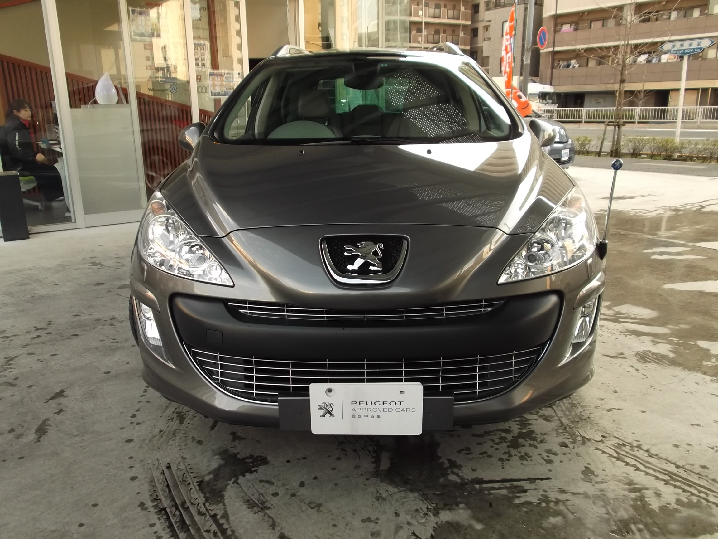  特選中古車情報「308SWグレージュレザー」 