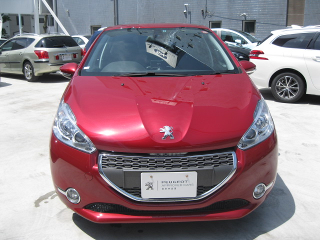 特選中古車情報「208PREMIUM」