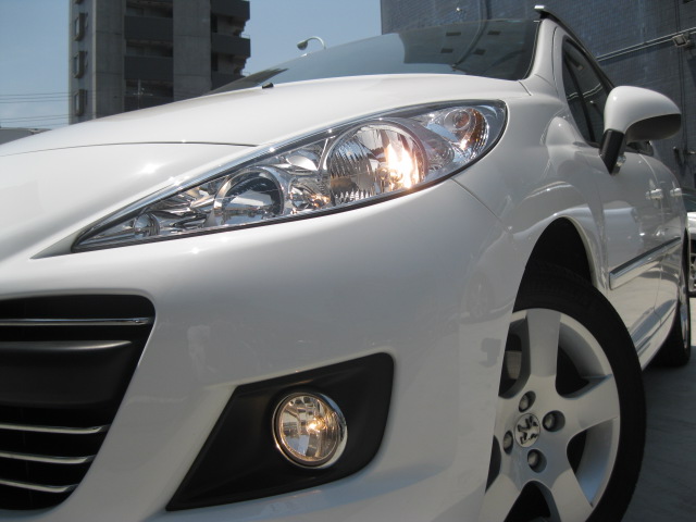特選中古車情報「207SWPremium」