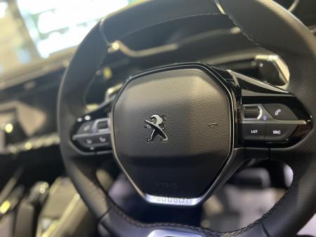 即納可能なお車ございますっ！