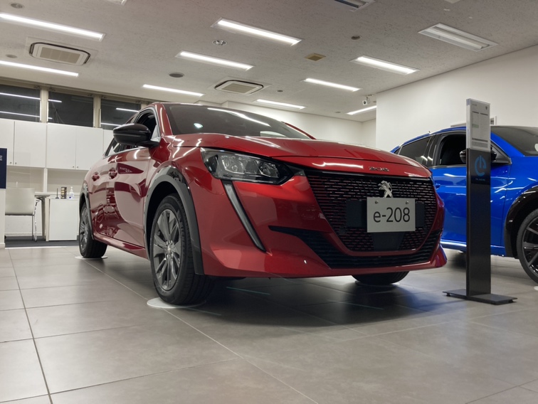 選べる208成約プレゼント実施中