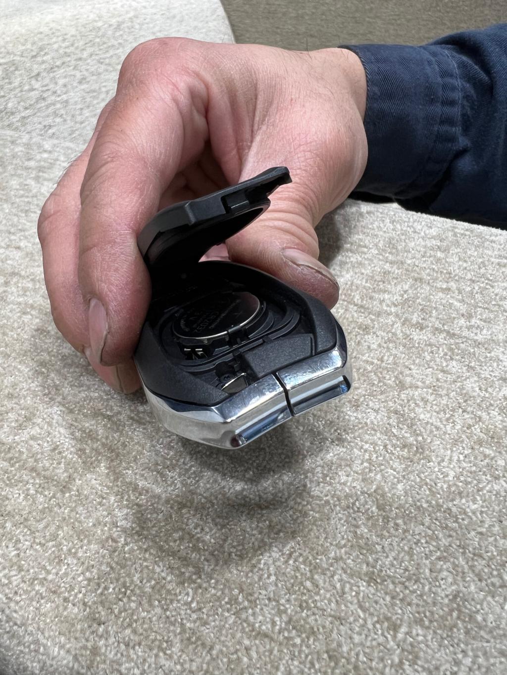 スマートキー電池🔑の交換方法🔋